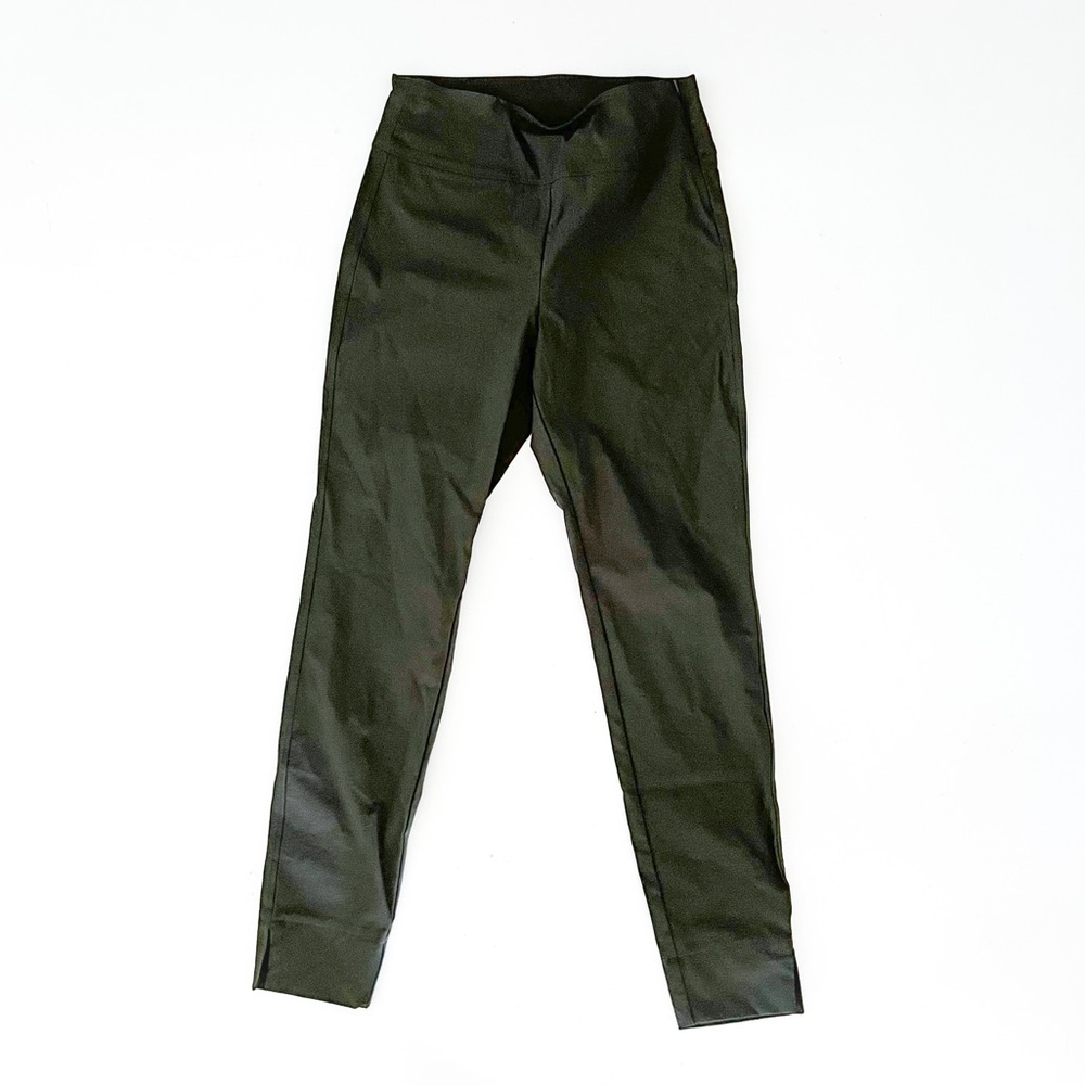 Athleta wander slim pants size 6. Army green.